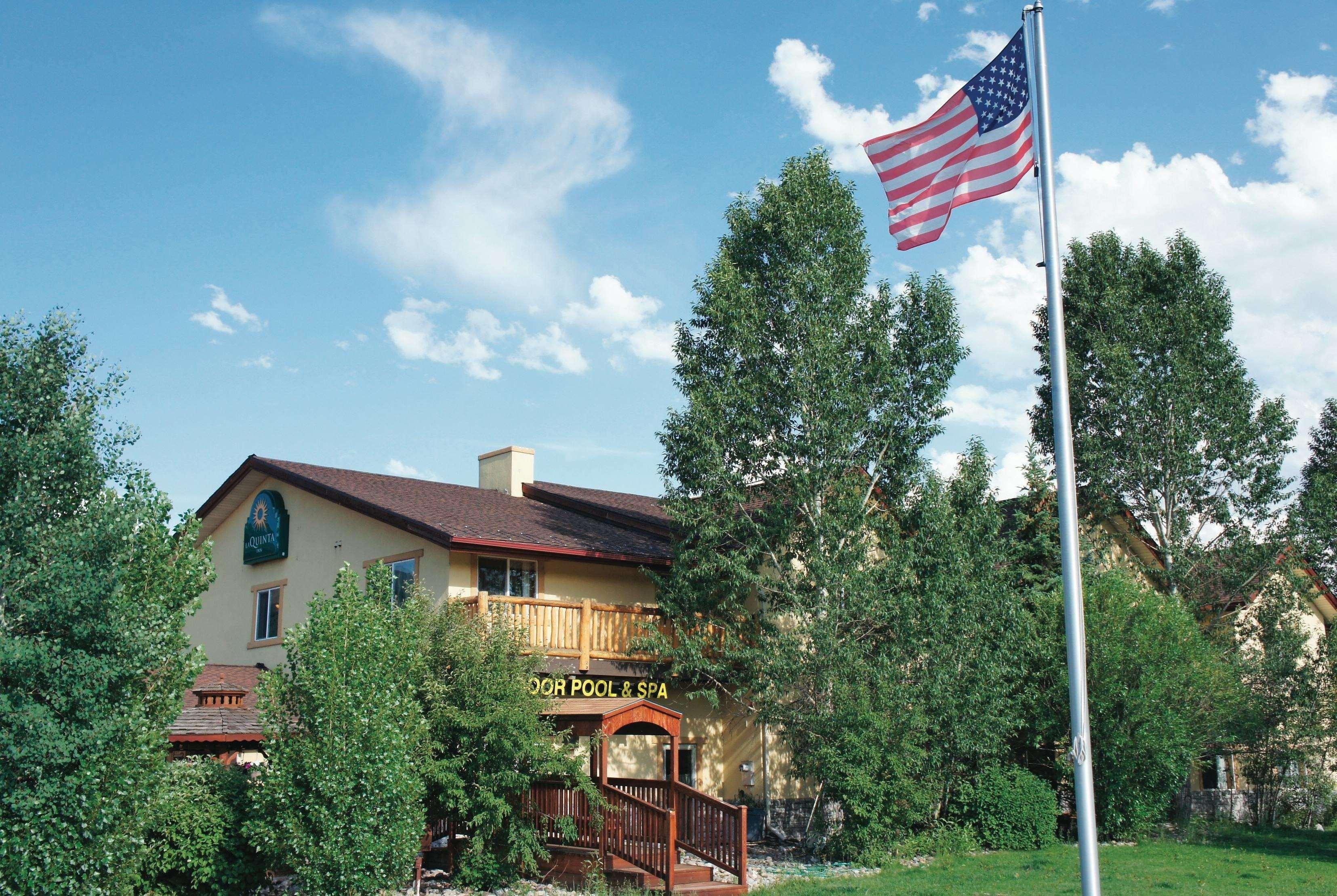 La Quinta Inn By Wyndham Steamboat Springs Exterior photo